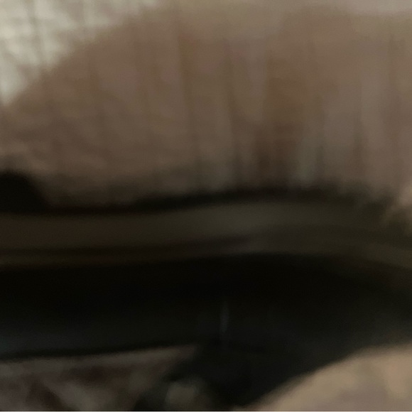 Women’s Ugg Boots - Picture 4 of 7